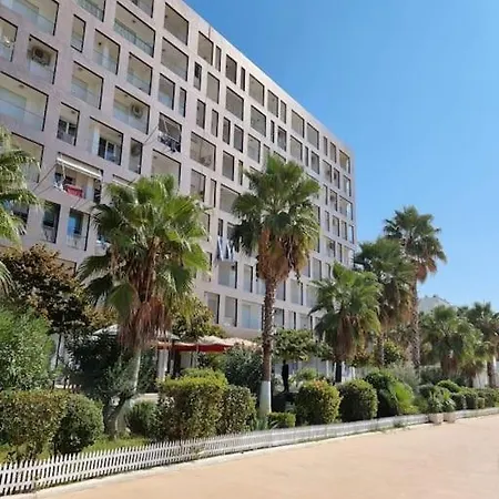 Merville_beachfront Lägenhet Durrës